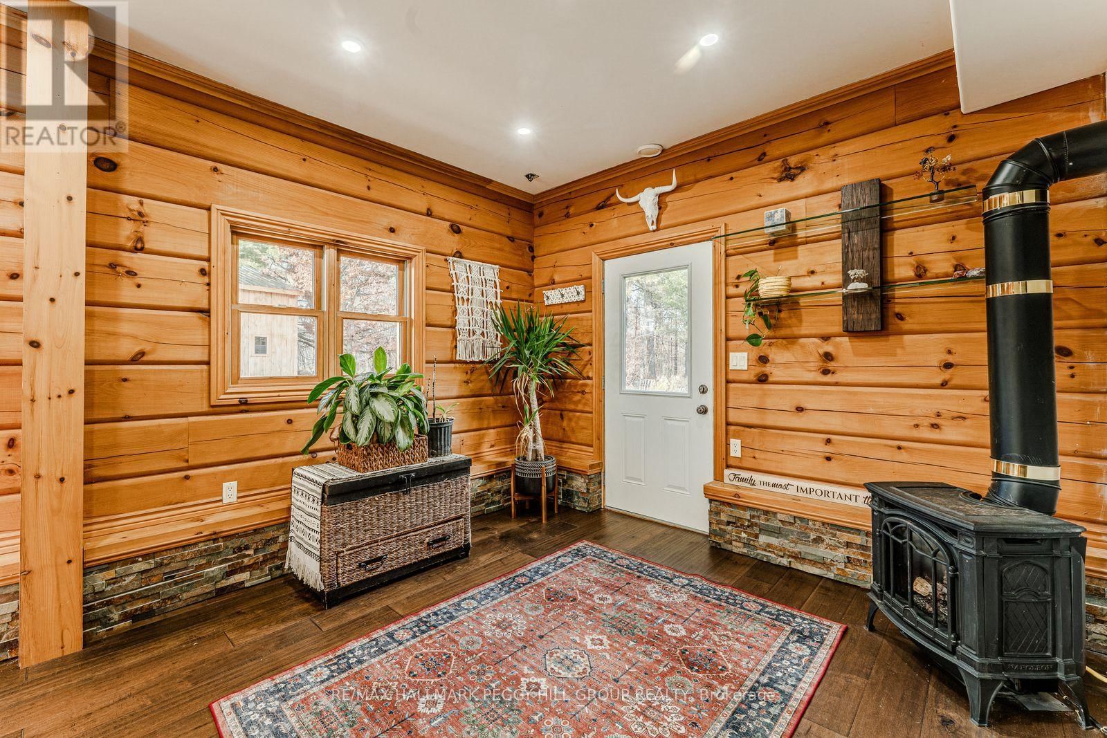 2504 FAIRGROUNDS ROAD Image 13