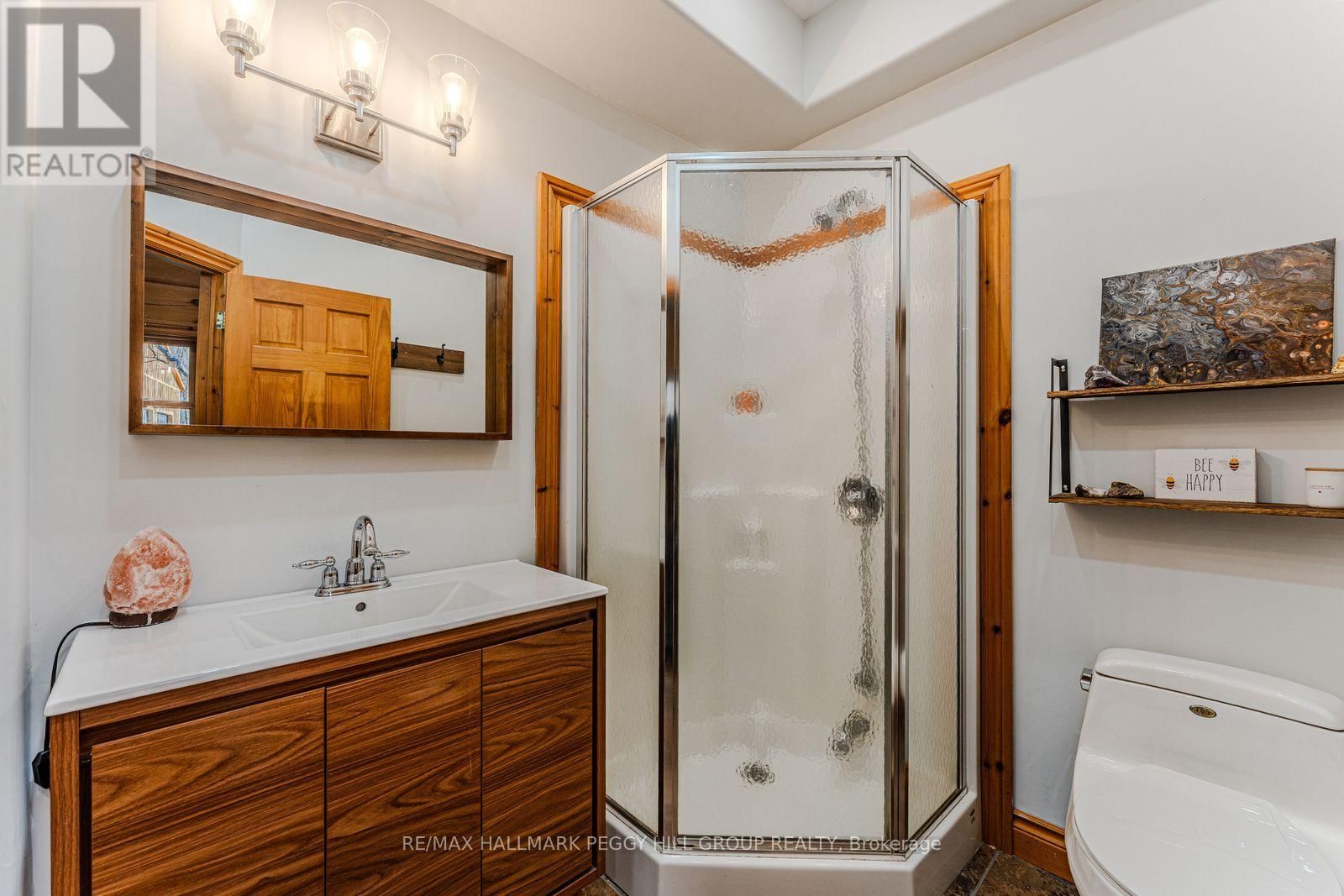 2504 FAIRGROUNDS ROAD Image 20