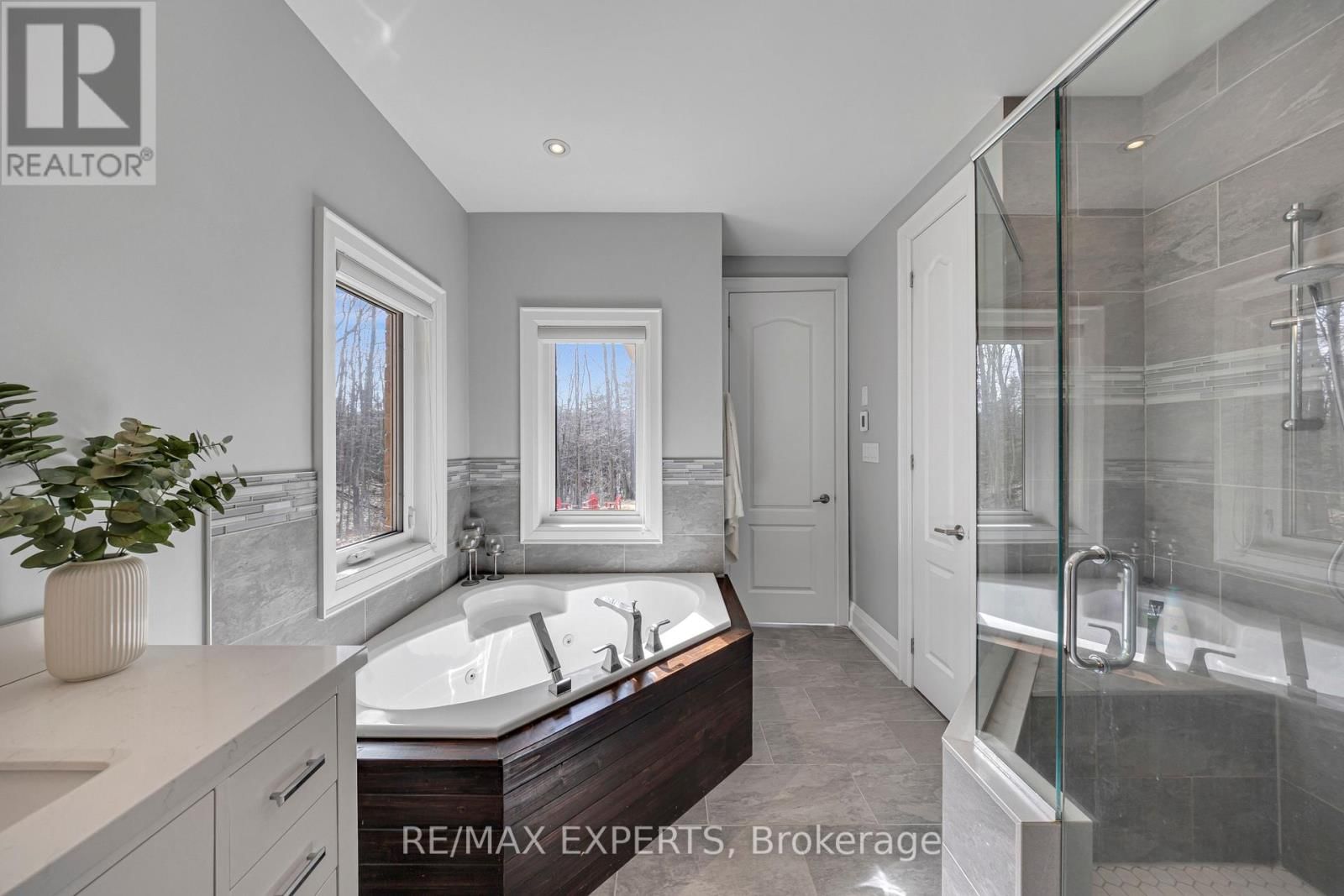 1215 SEADON ROAD Image 21