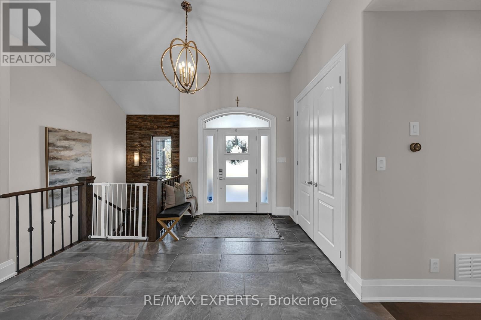 1215 SEADON ROAD Image 5