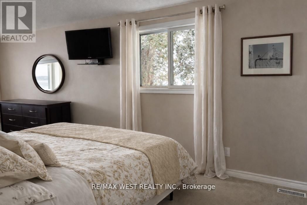 2231 NORTH ORR LAKE ROAD Image 26