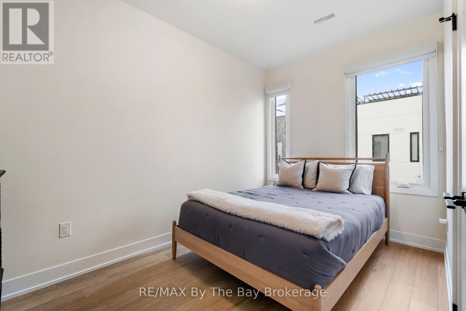 8 BRU LOR LANE Image 22