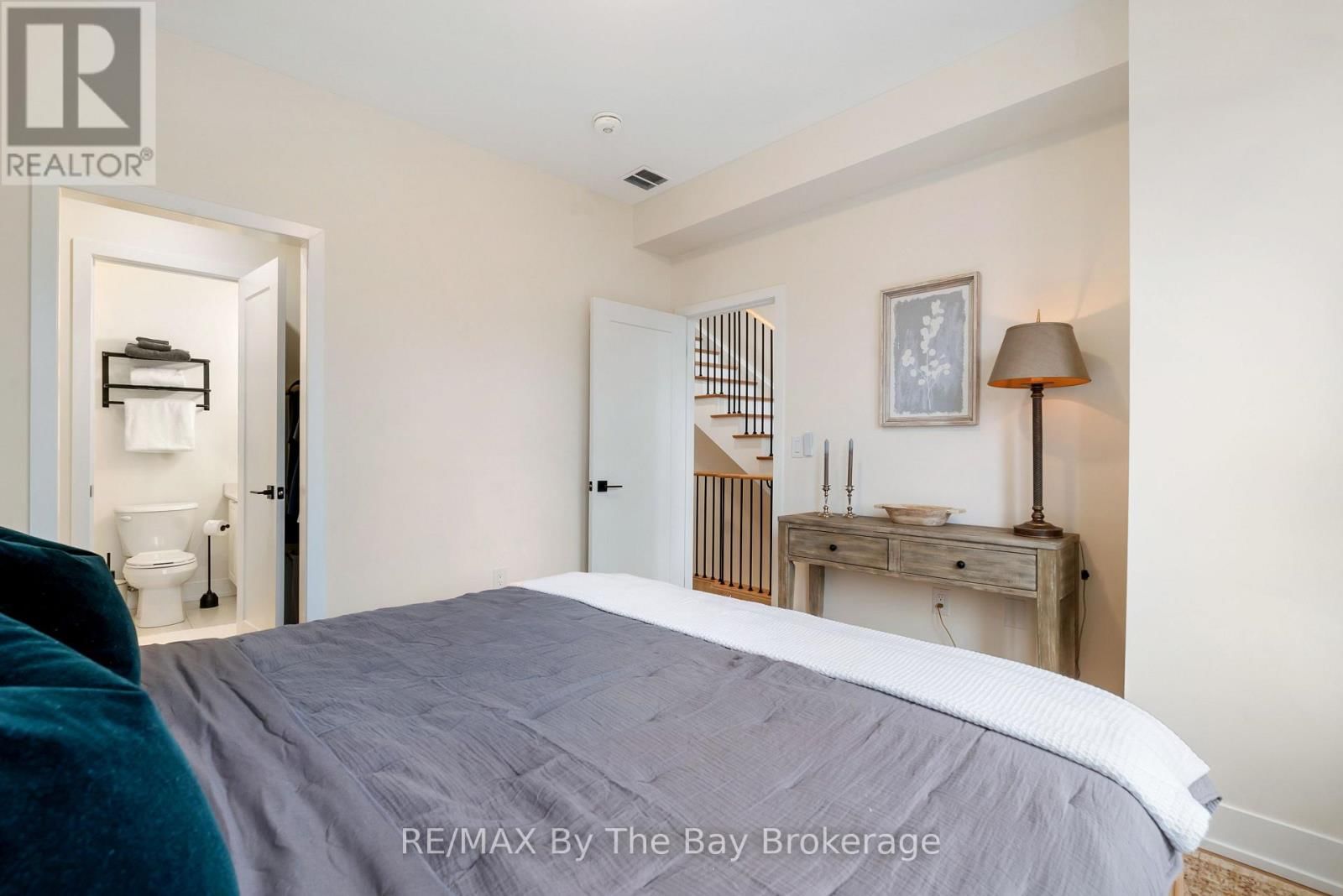 8 BRU LOR LANE Image 27