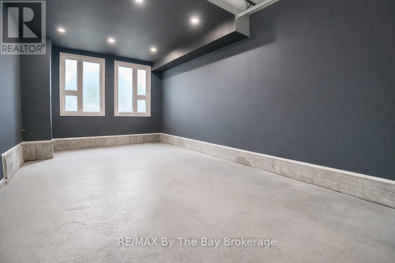 8 BRU LOR LANE Image 38