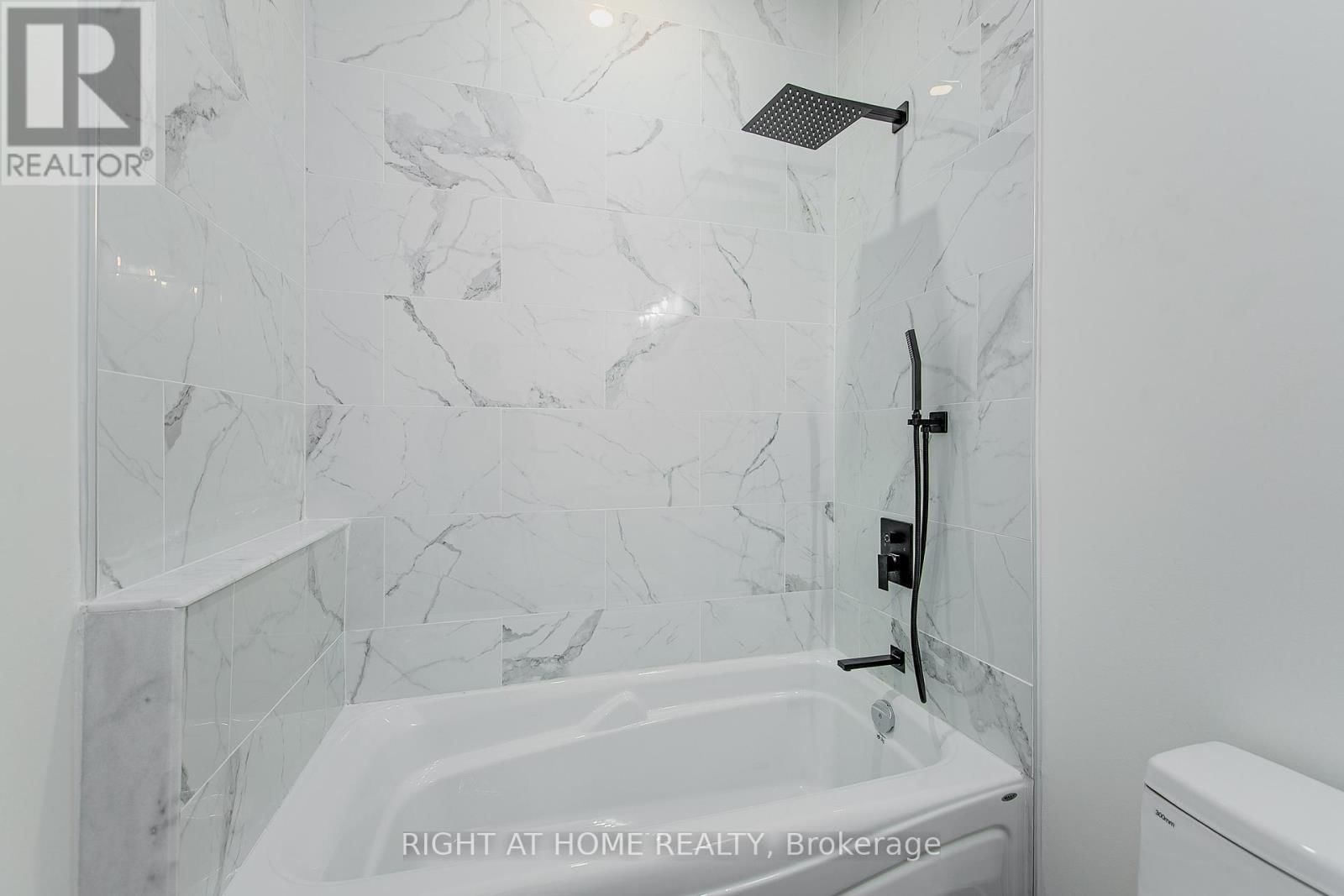 26 MCLEISH DRIVE Image 14