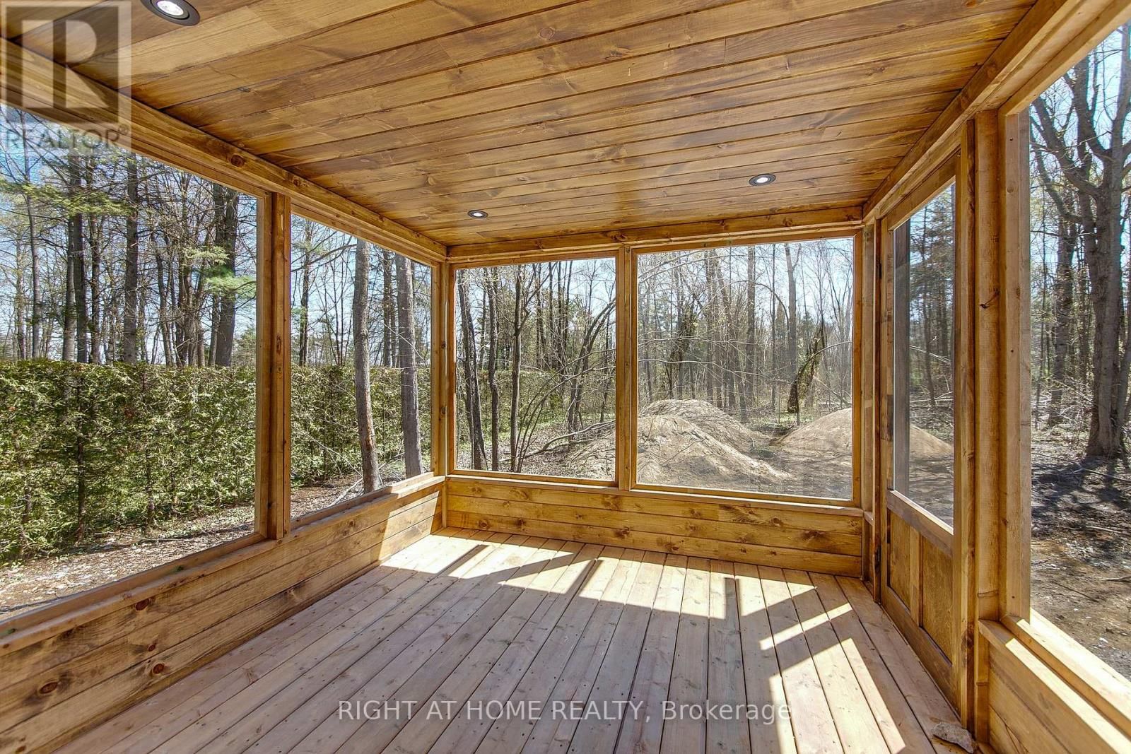 26 MCLEISH DRIVE Image 24