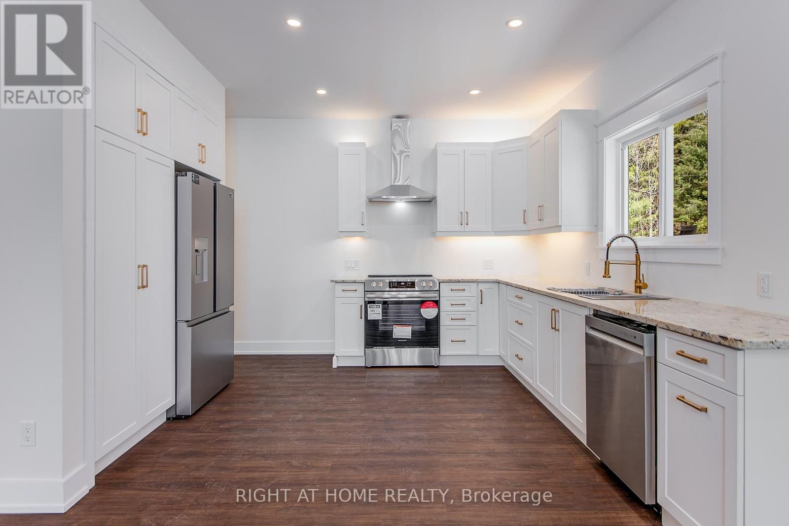 26 MCLEISH DRIVE Image 5