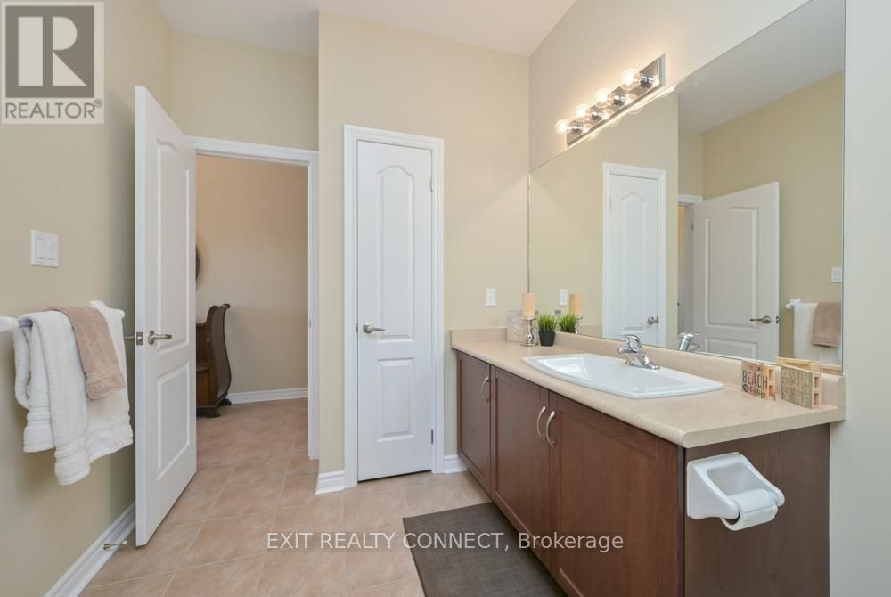 5 CANOE ROAD Image 21