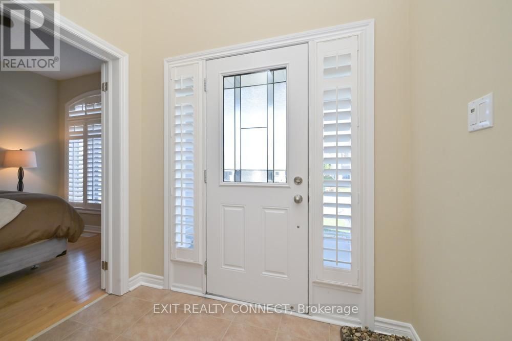 5 CANOE ROAD Image 3