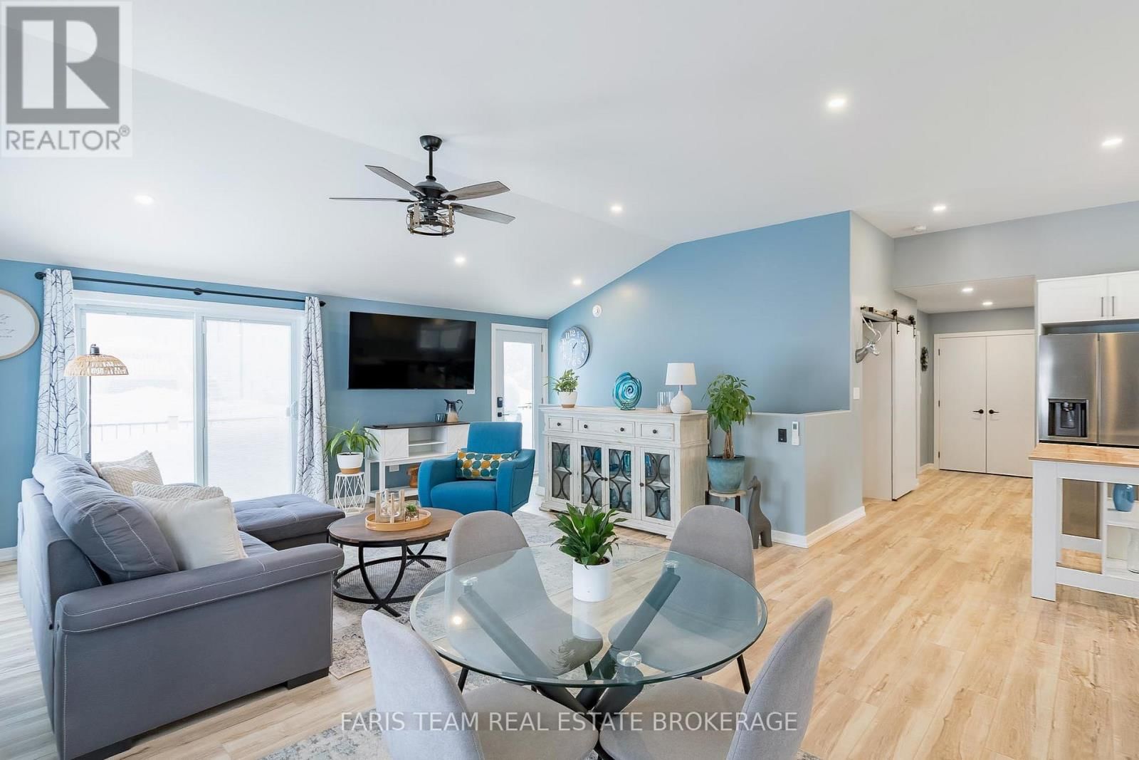 550 SECOND AVENUE Image 13