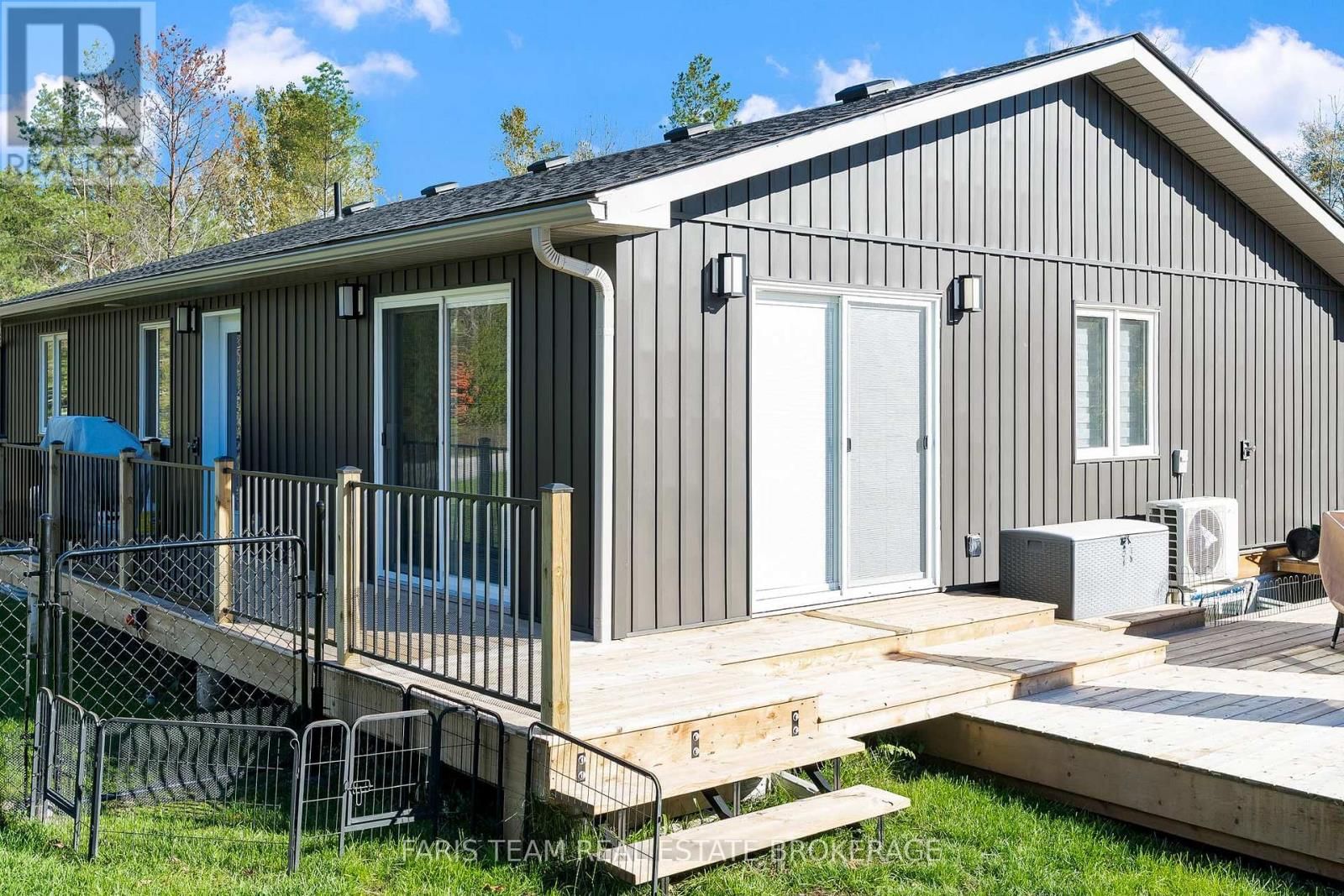 550 SECOND AVENUE Image 24