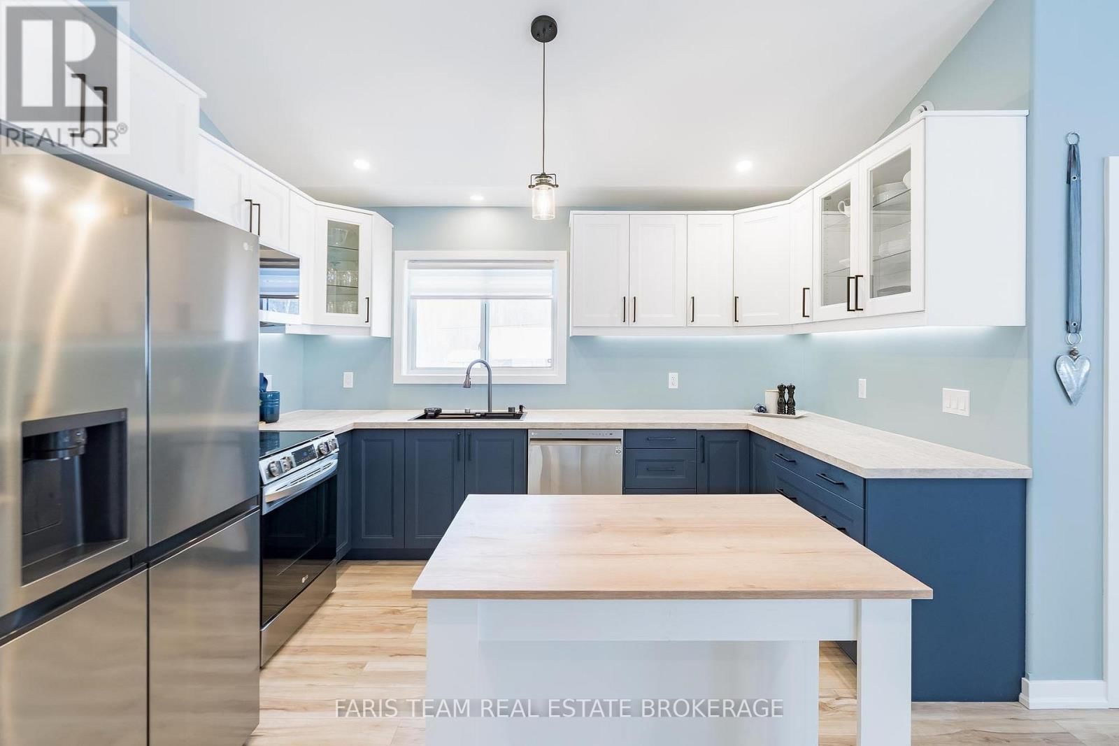 550 SECOND AVENUE Image 7