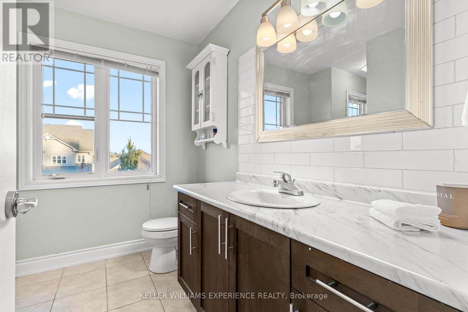 3086 EMPEROR DRIVE Image 35