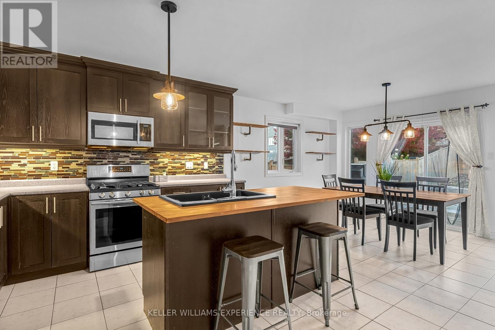 3086 EMPEROR DRIVE Image 6