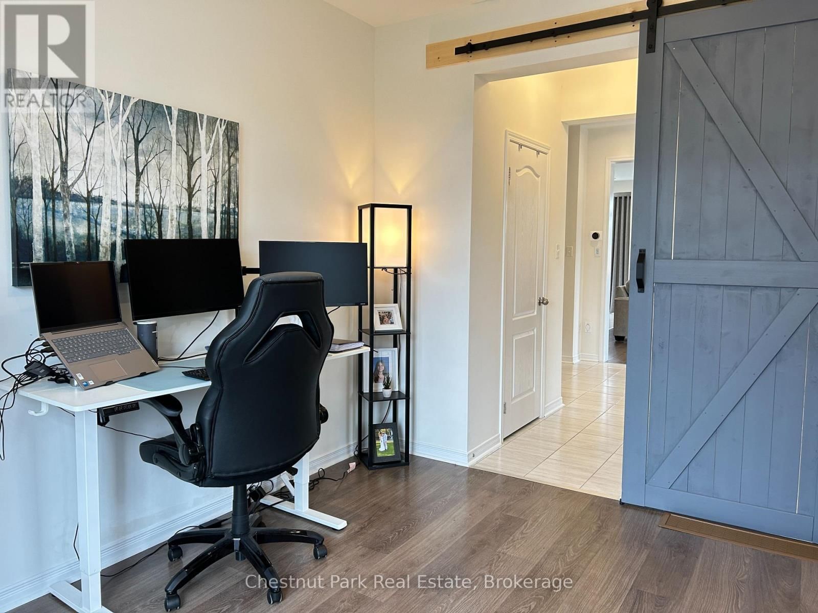 90 TRACEY LANE Image 20