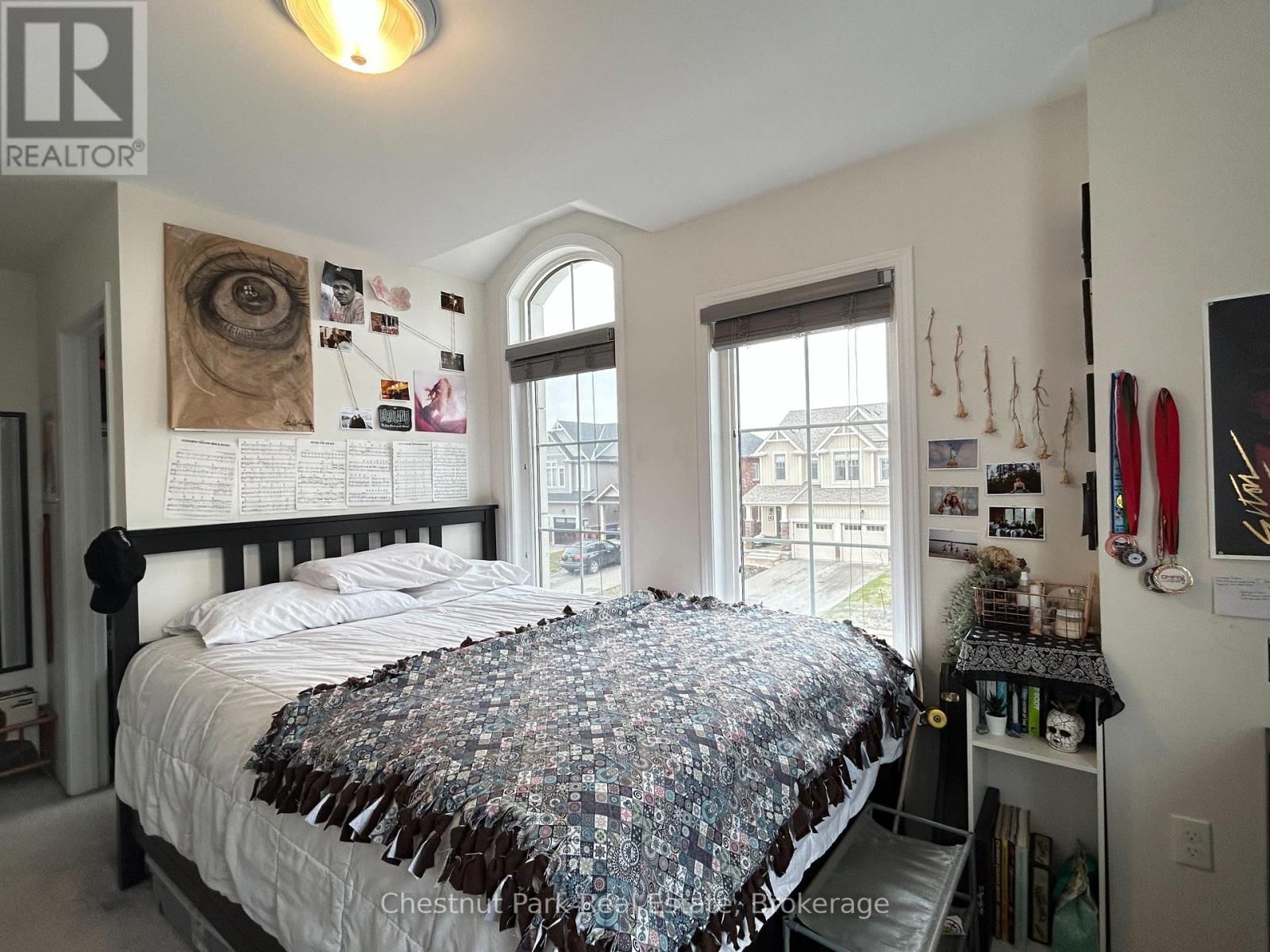 90 TRACEY LANE Image 32