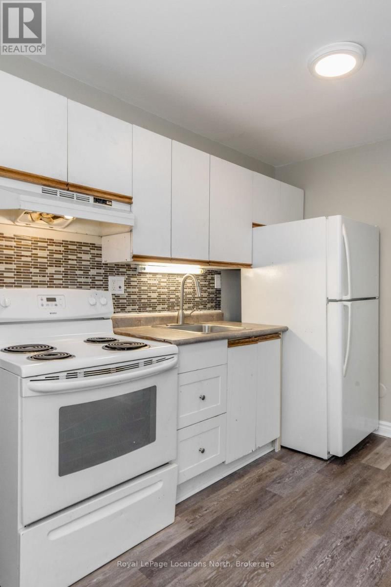 3 PEEL STREET Image 16