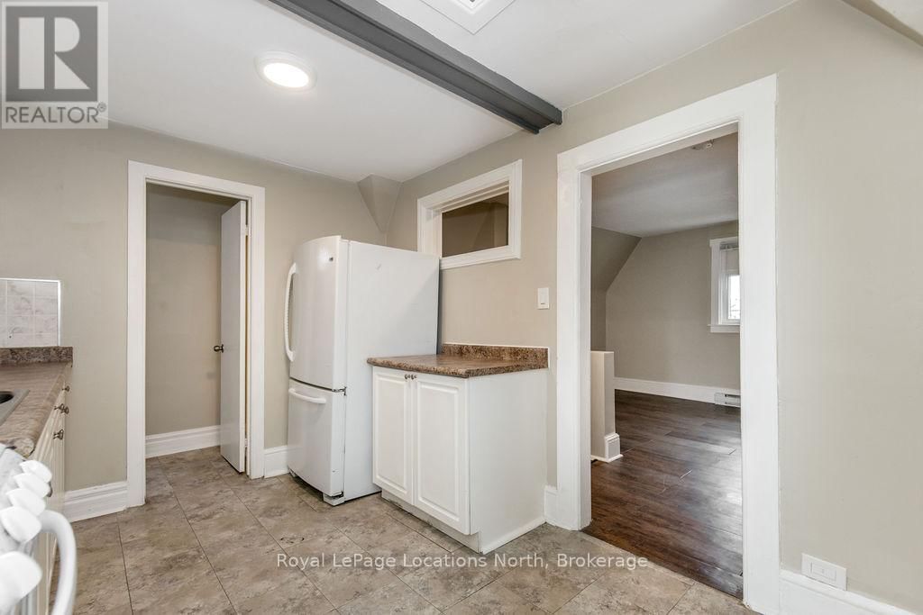 3 PEEL STREET Image 32