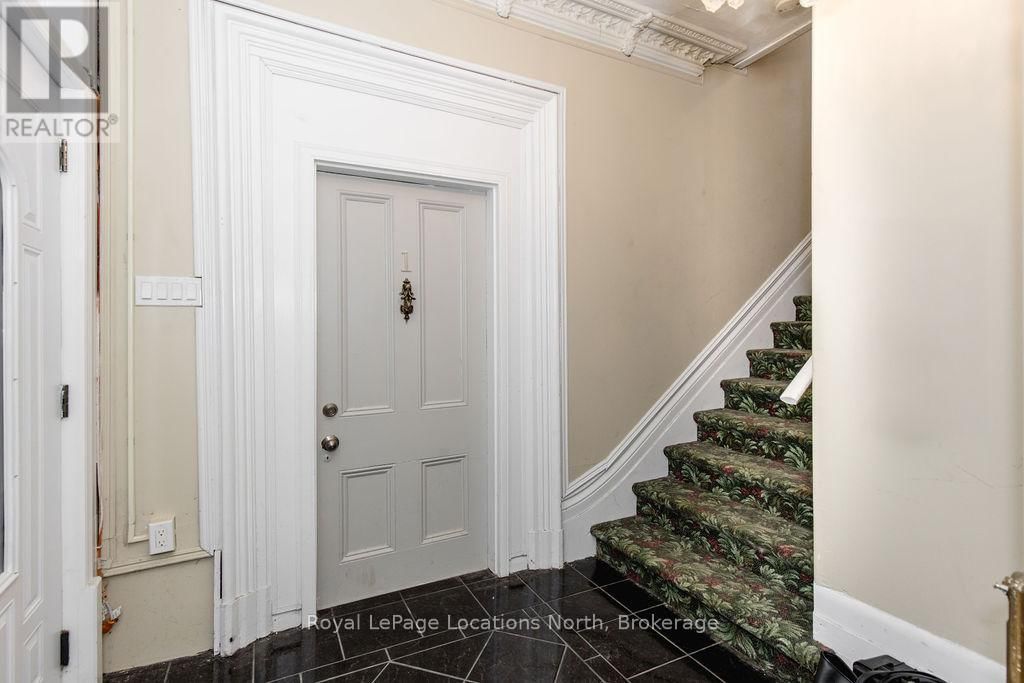 3 PEEL STREET Image 5