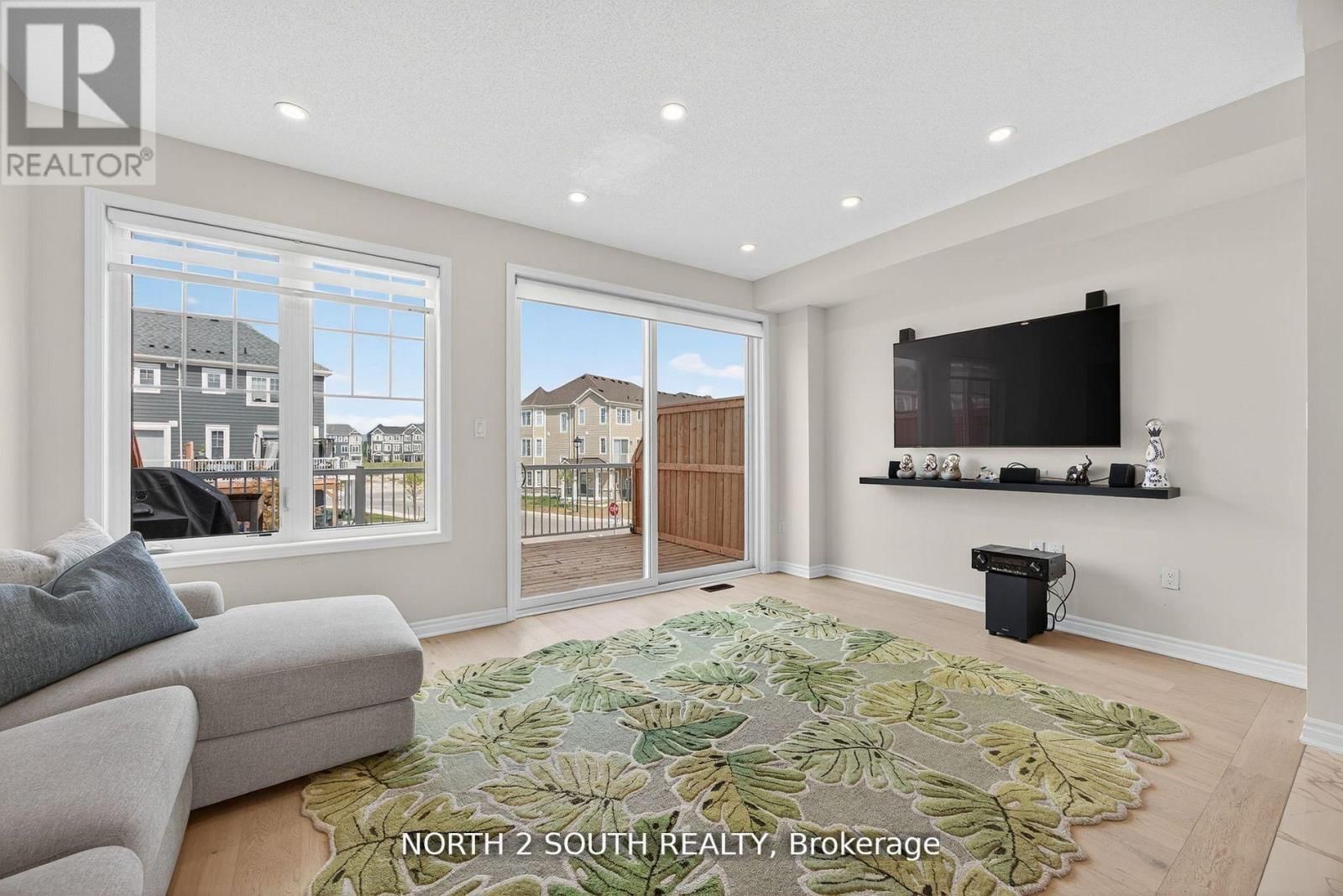 24 ABBY DRIVE Image 11