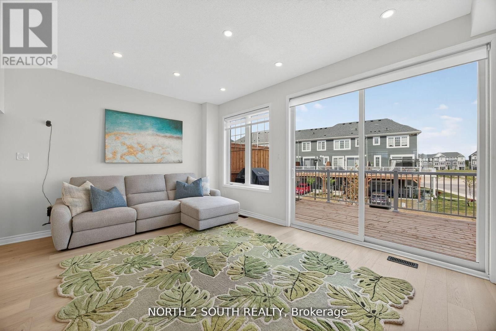 24 ABBY DRIVE Image 12