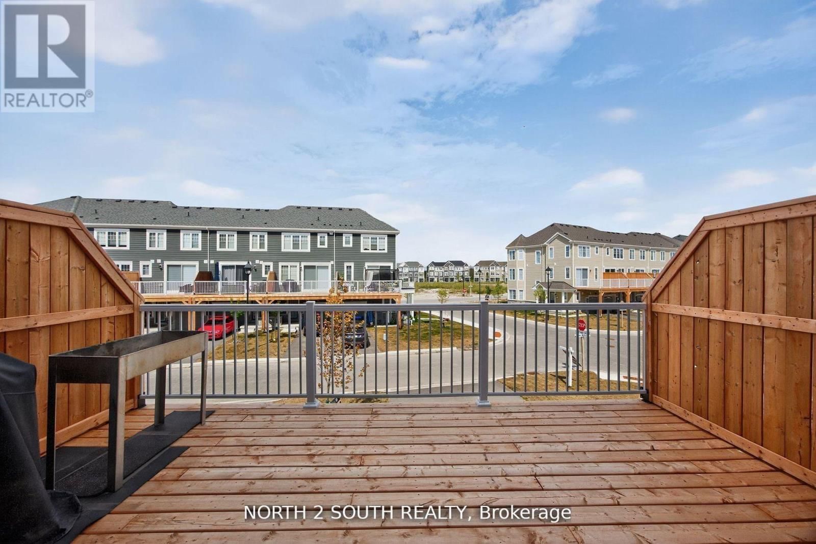 24 ABBY DRIVE Image 13