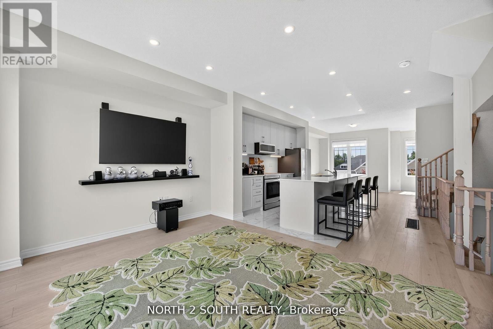 24 ABBY DRIVE Image 16