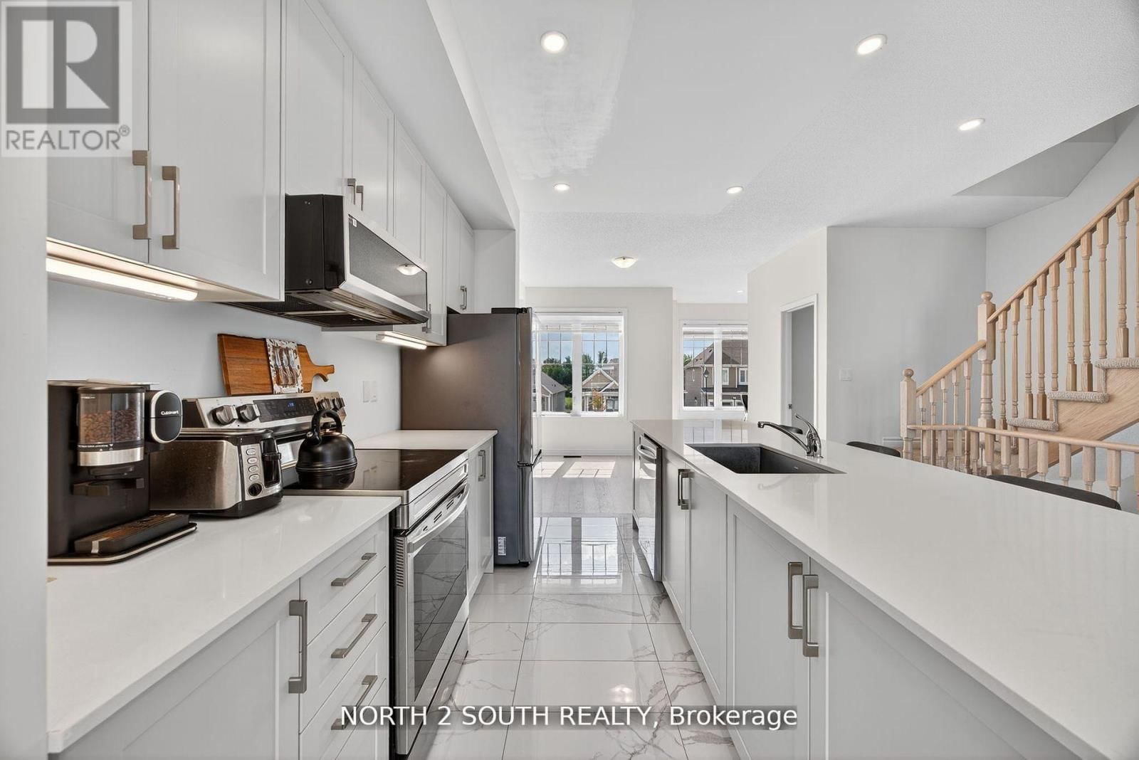 24 ABBY DRIVE Image 2