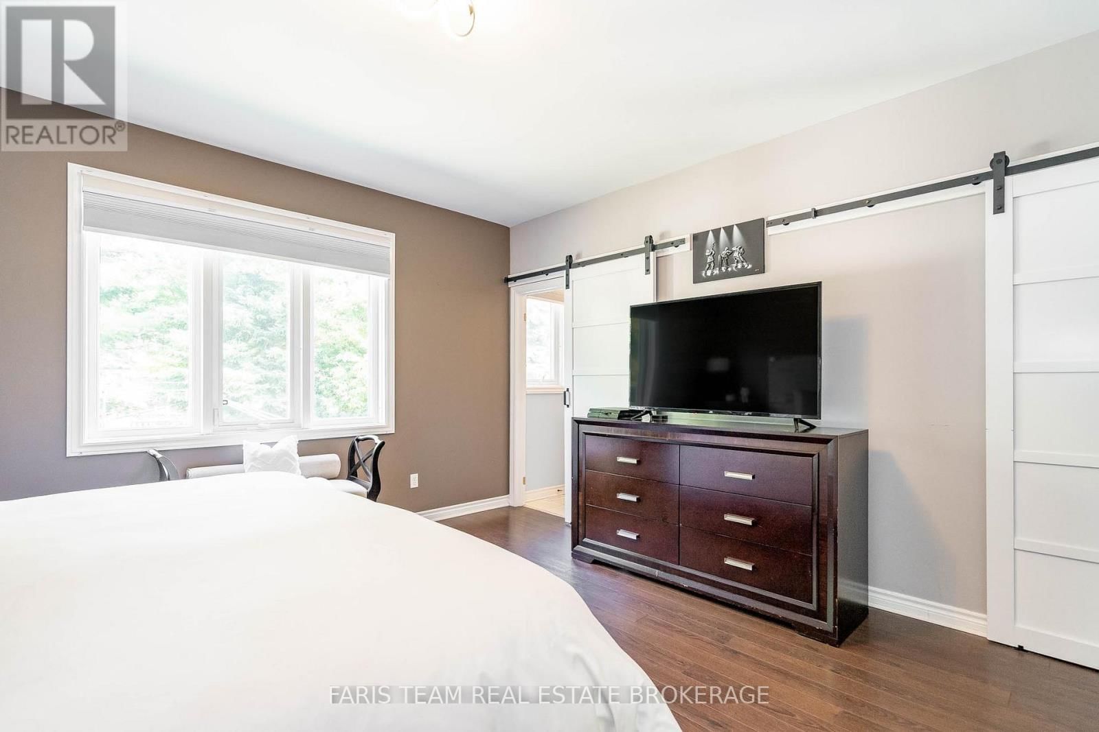 103 41ST STREET SOUTH Image 17