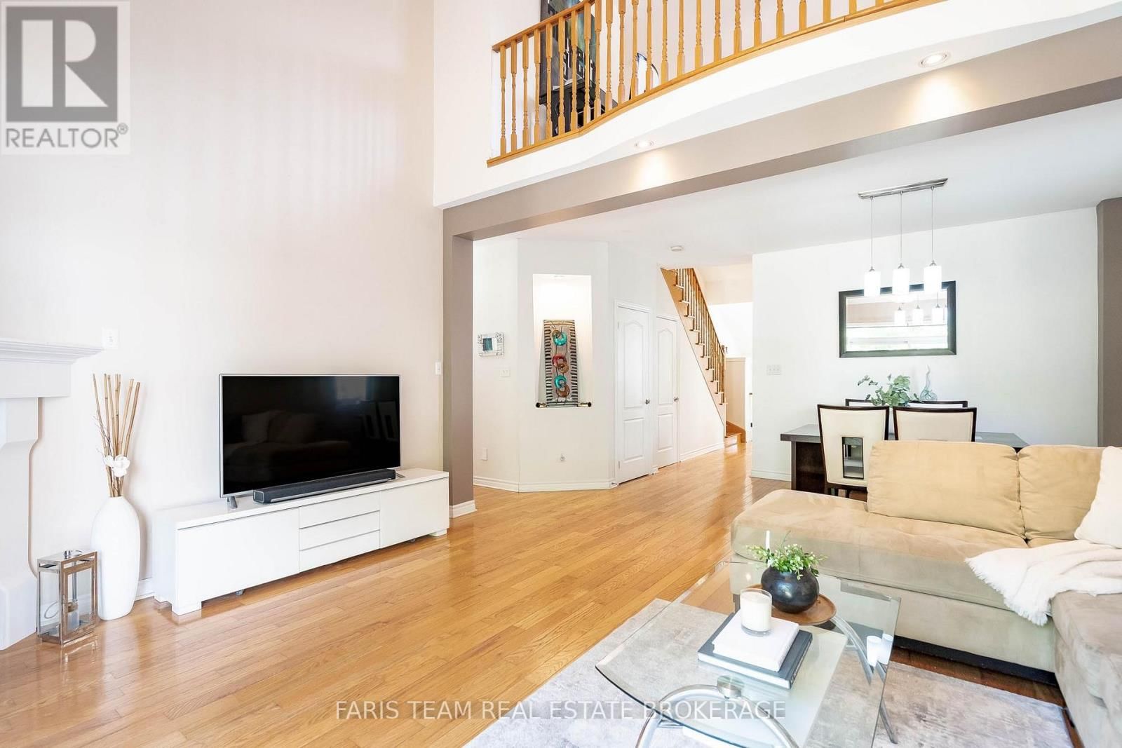 103 41ST STREET SOUTH Image 8