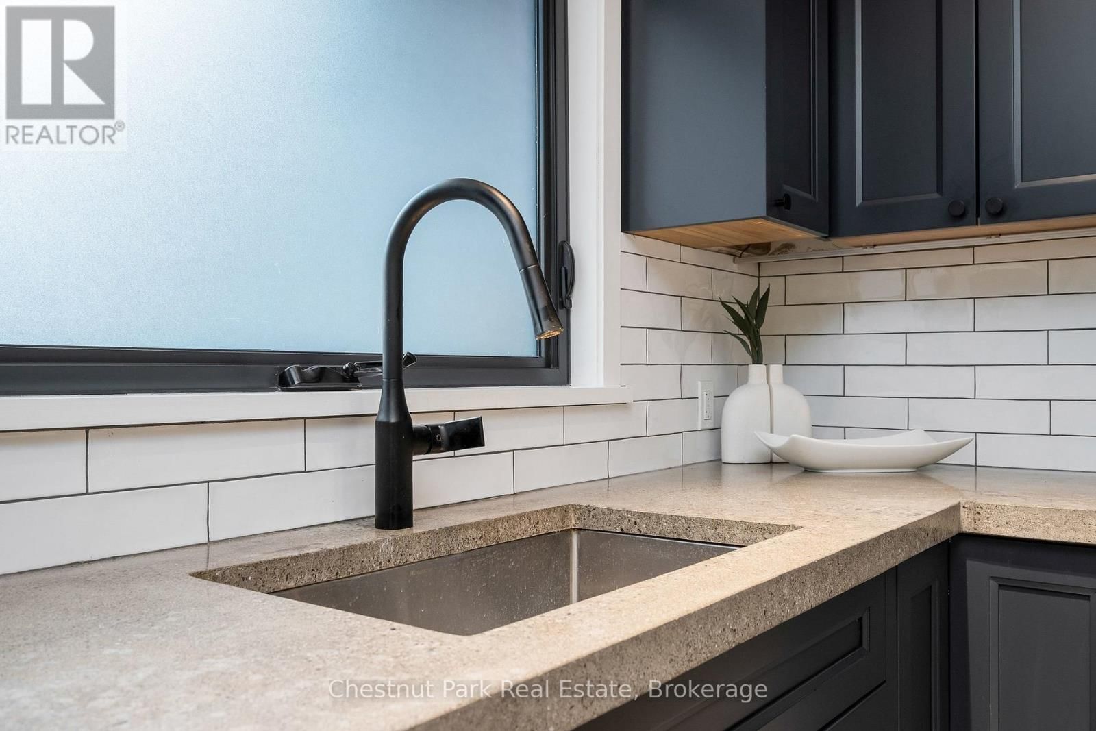 8943 COUNTY ROAD 9 Image 19