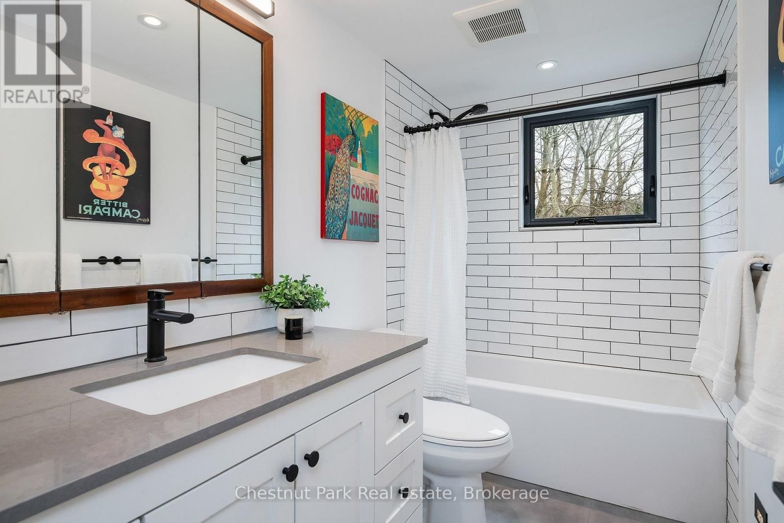 8943 COUNTY ROAD 9 Image 24