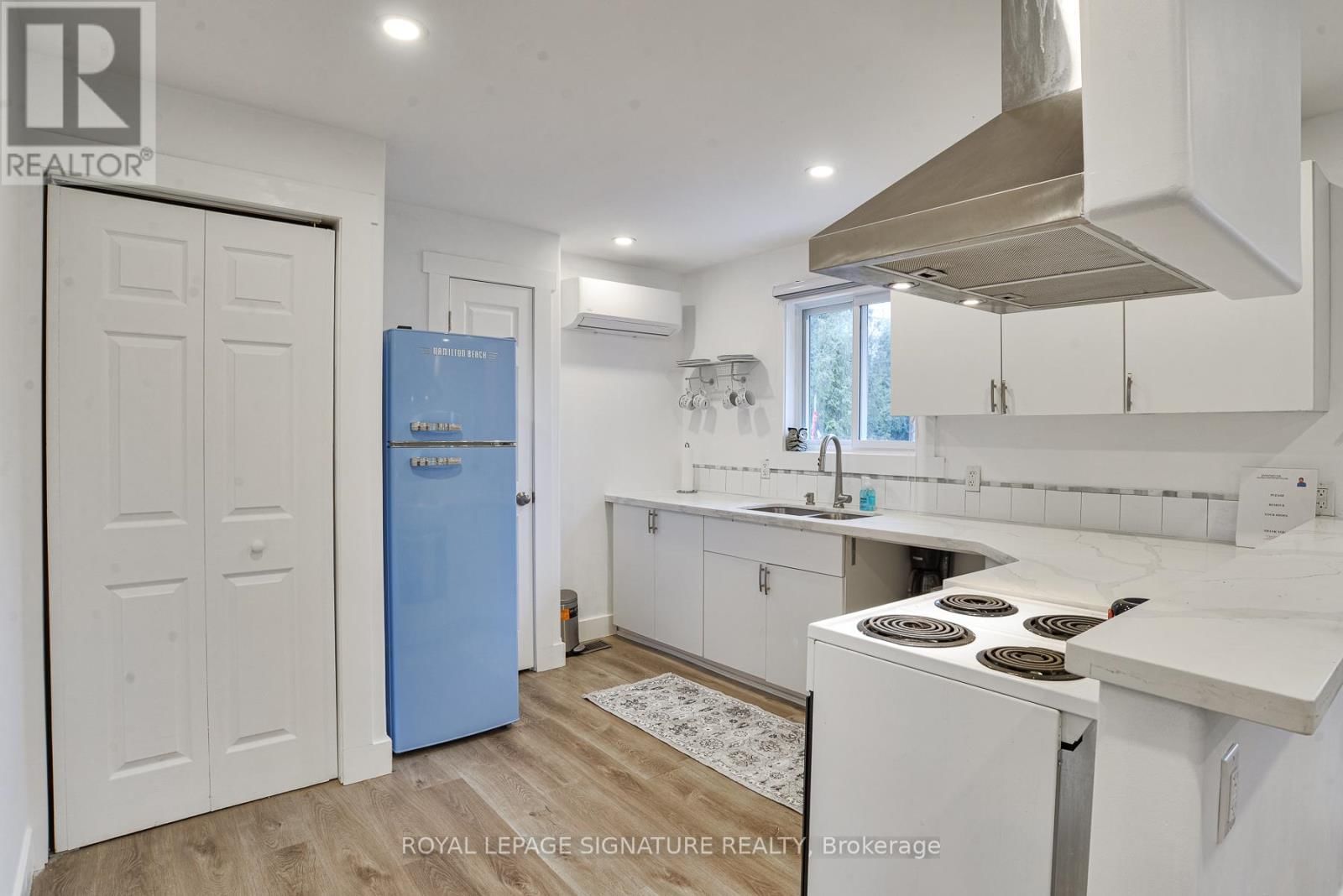 1095 SYLVAN GLEN DRIVE Image 10