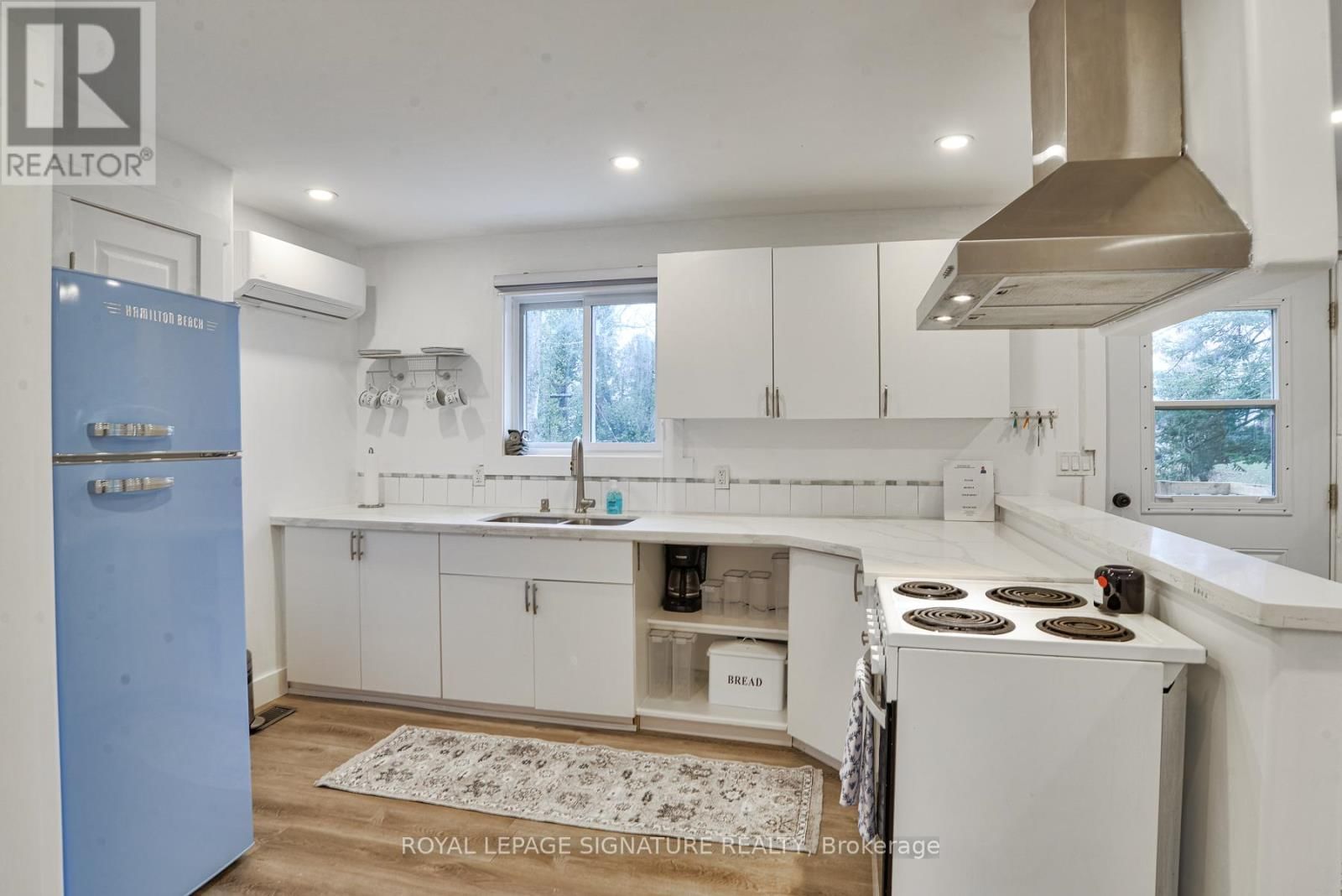 1095 SYLVAN GLEN DRIVE Image 11