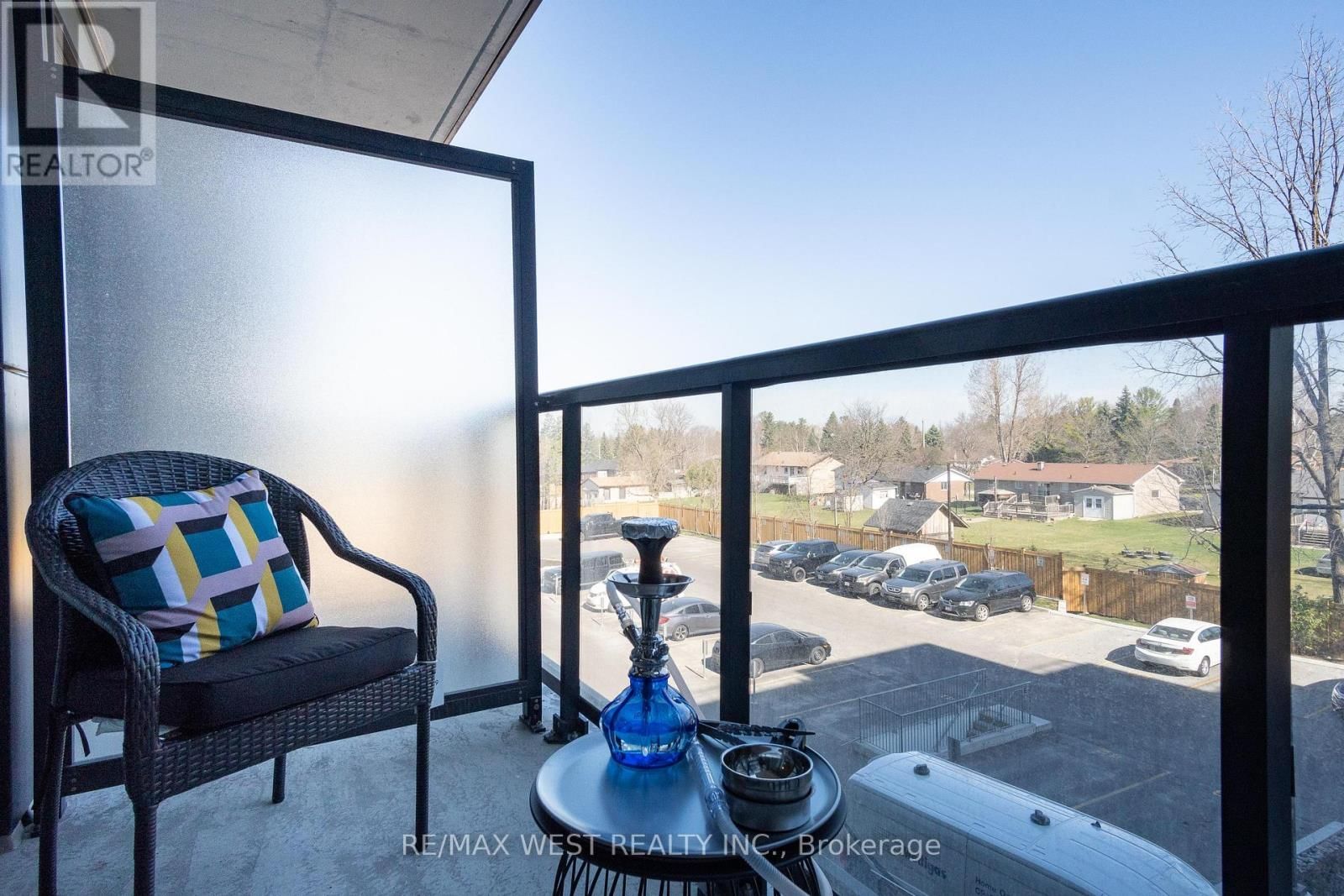 231 - 681 YONGE STREET Image 18