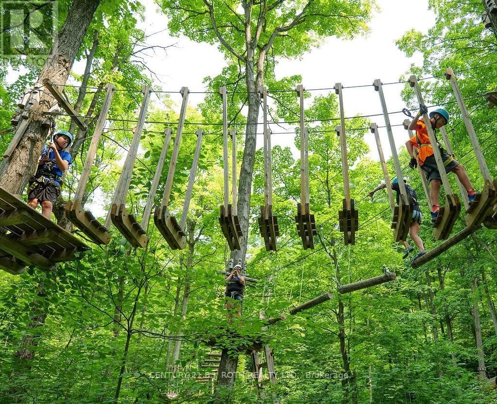 219 - 1102 HORSESHOE VALLEY ROAD Image 22