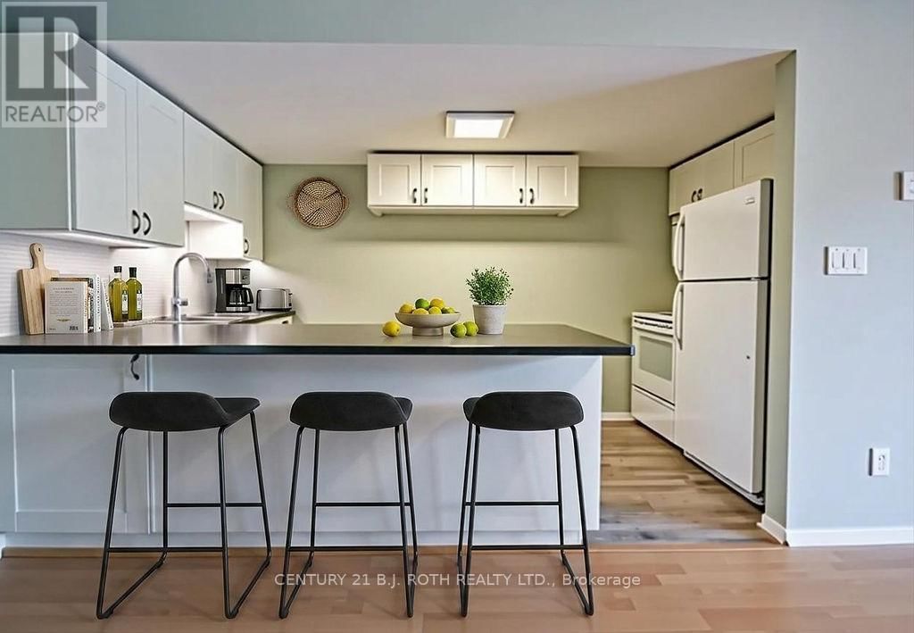 219 - 1102 HORSESHOE VALLEY ROAD Image 5