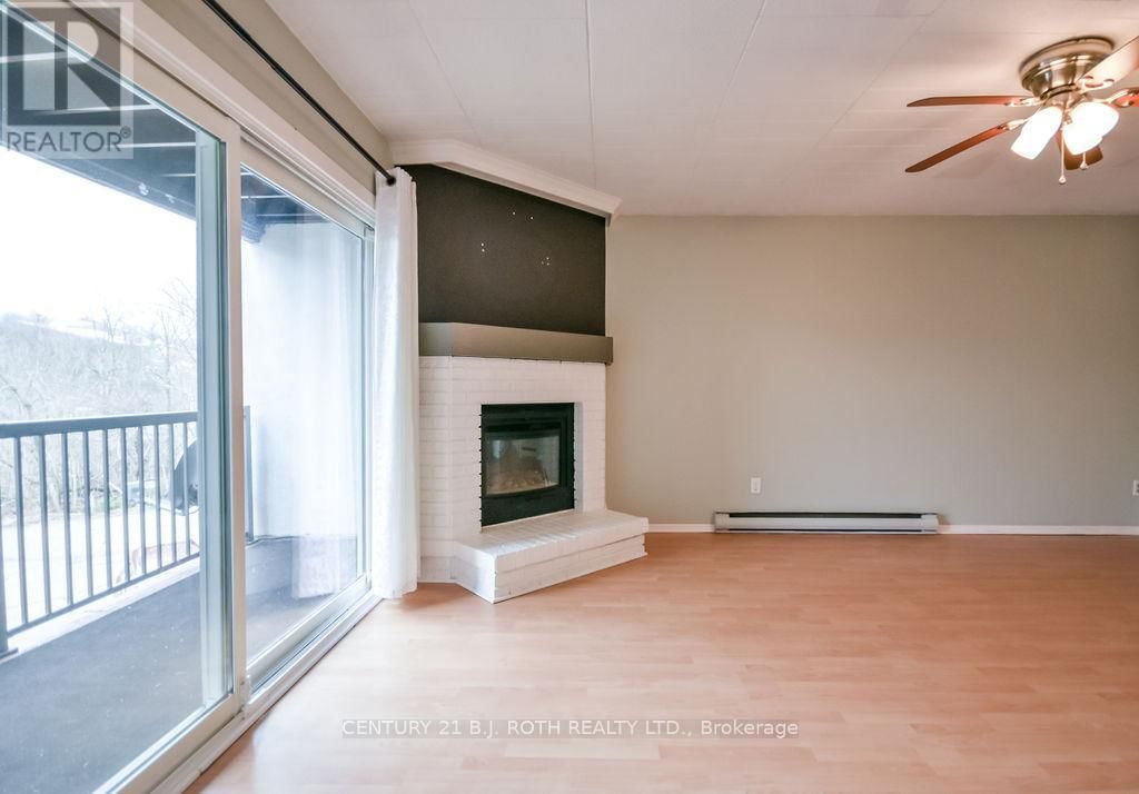 219 - 1102 HORSESHOE VALLEY ROAD Image 8