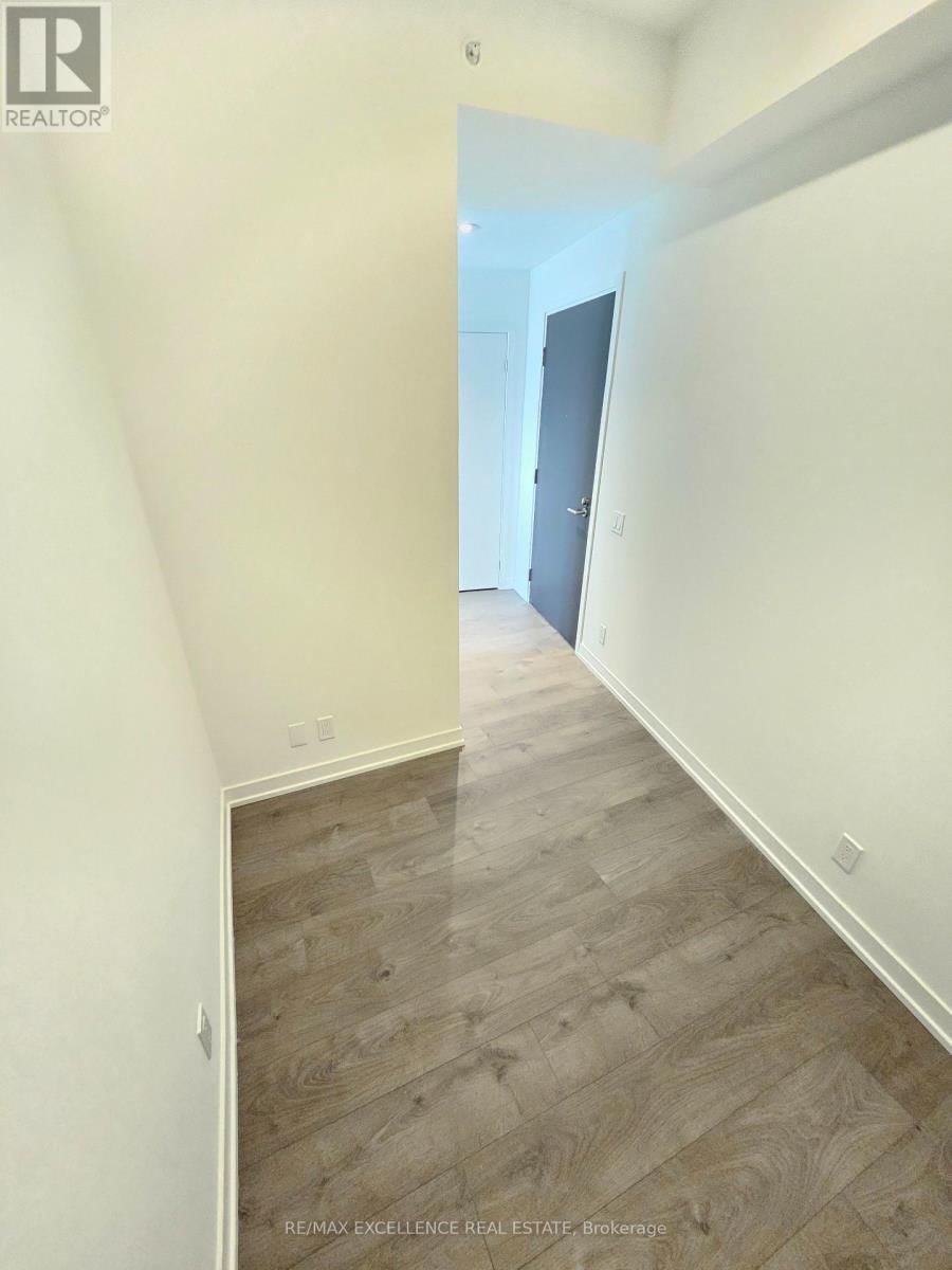 2803 - 39 MARY STREET Image 5