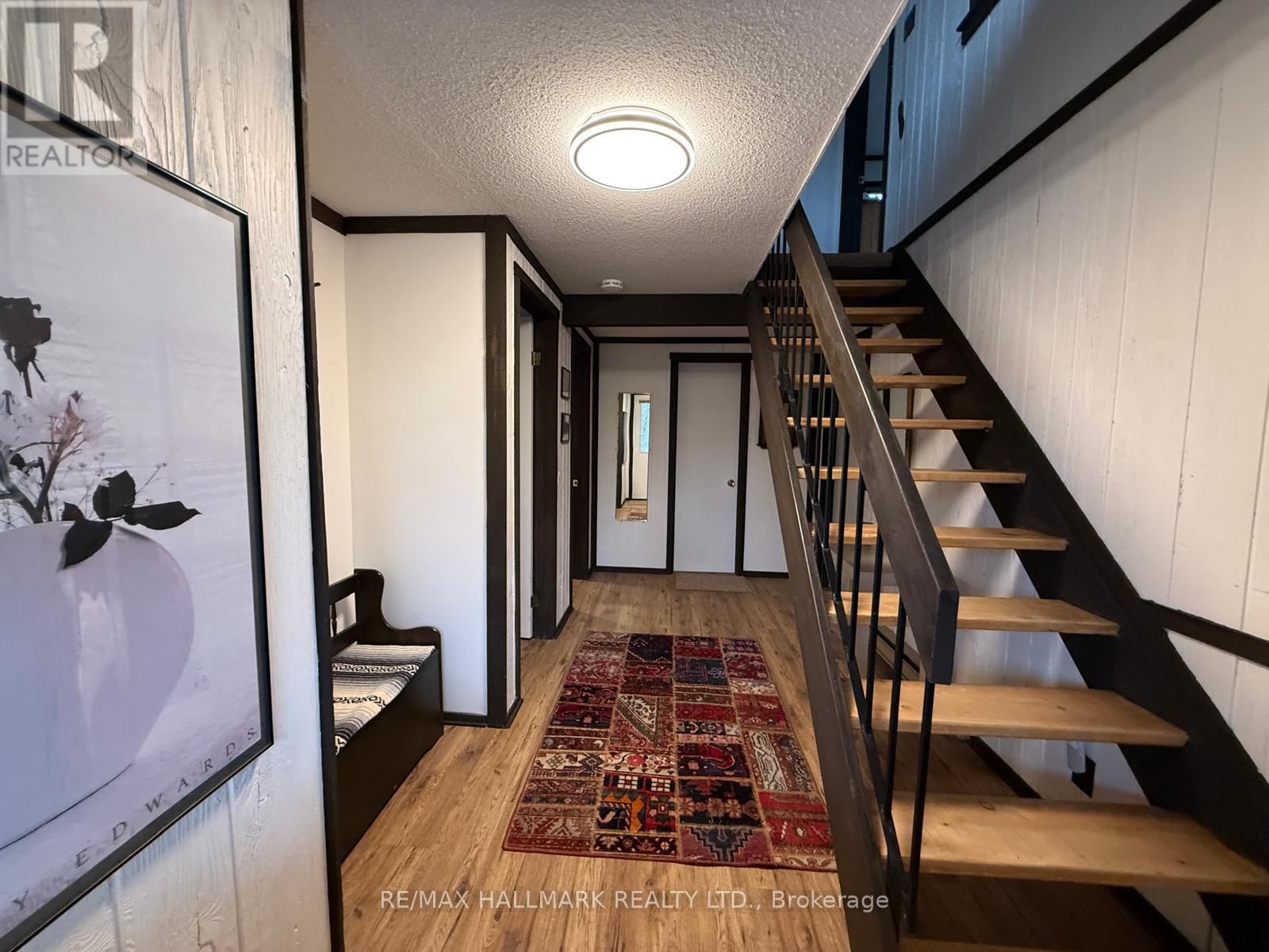 33 HURON WOODS DRIVE Image 17