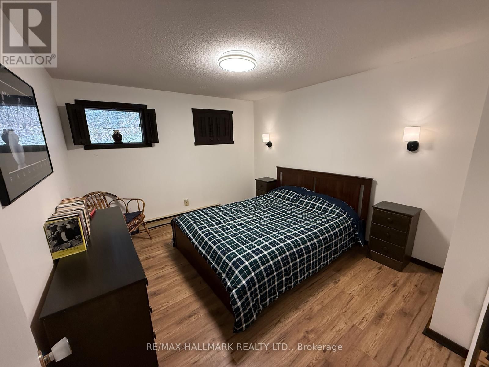 33 HURON WOODS DRIVE Image 20