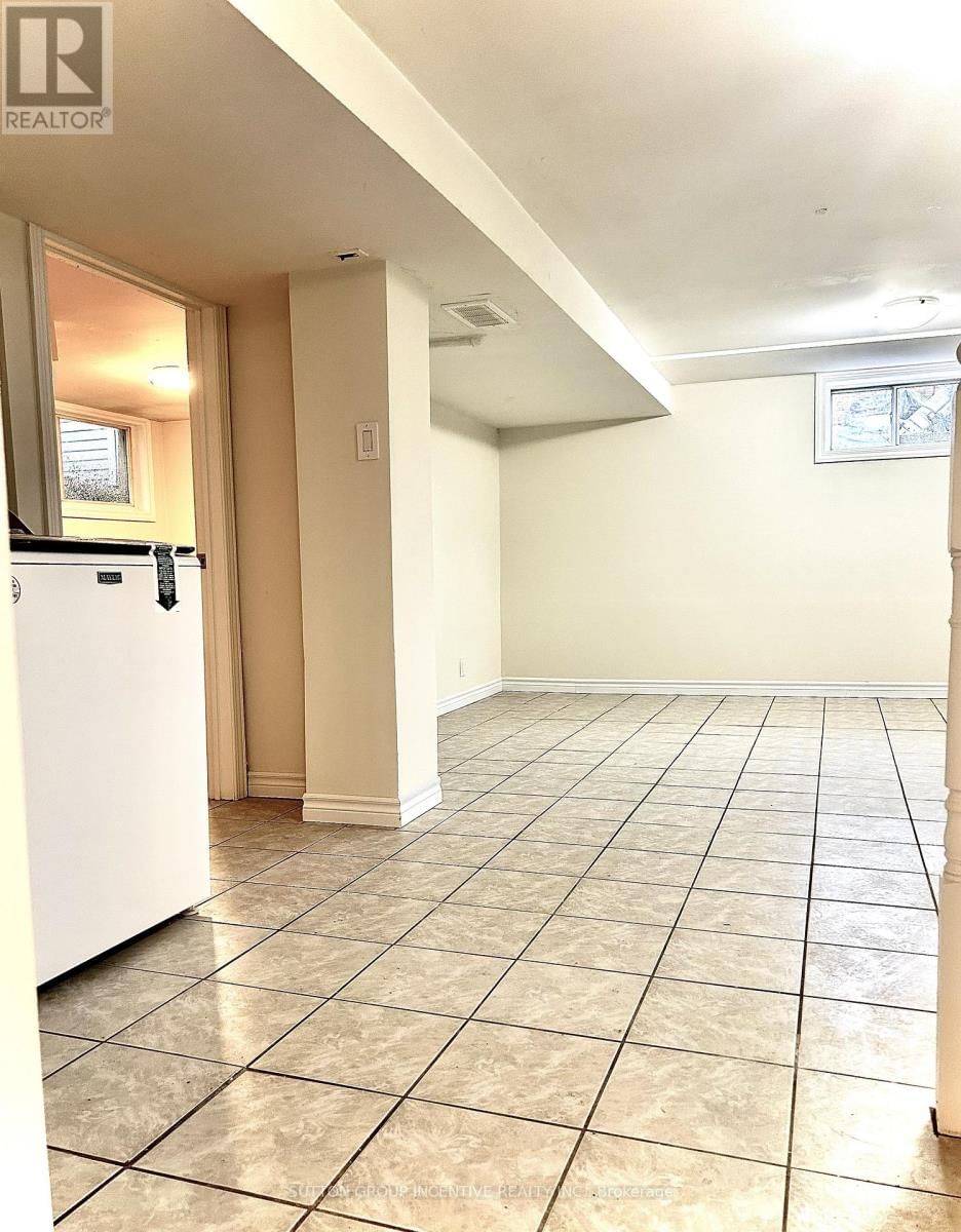 39 DONALD STREET Image 23