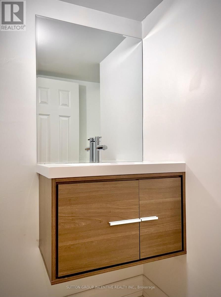 39 DONALD STREET Image 25