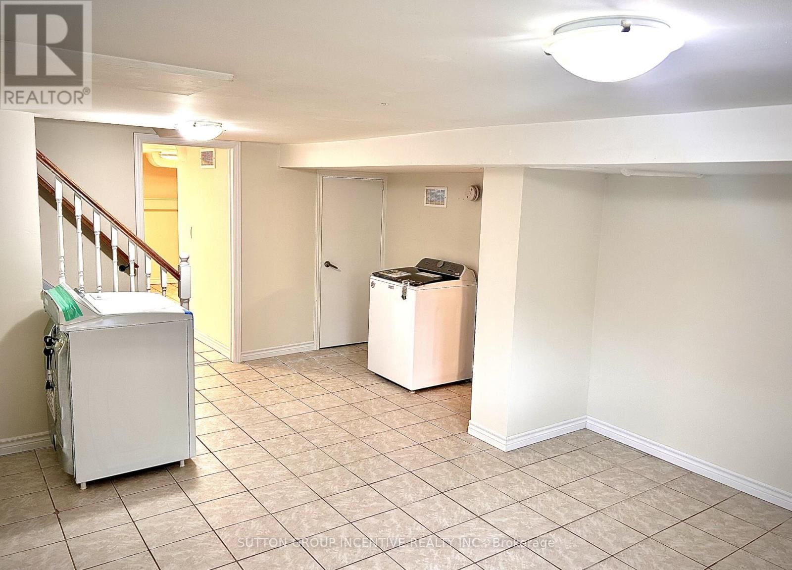 39 DONALD STREET Image 27