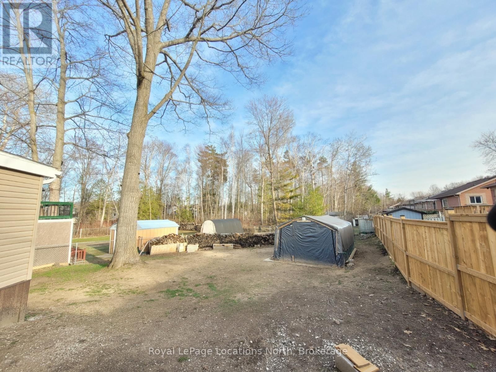 2045 RIVER ROAD WEST Image 26