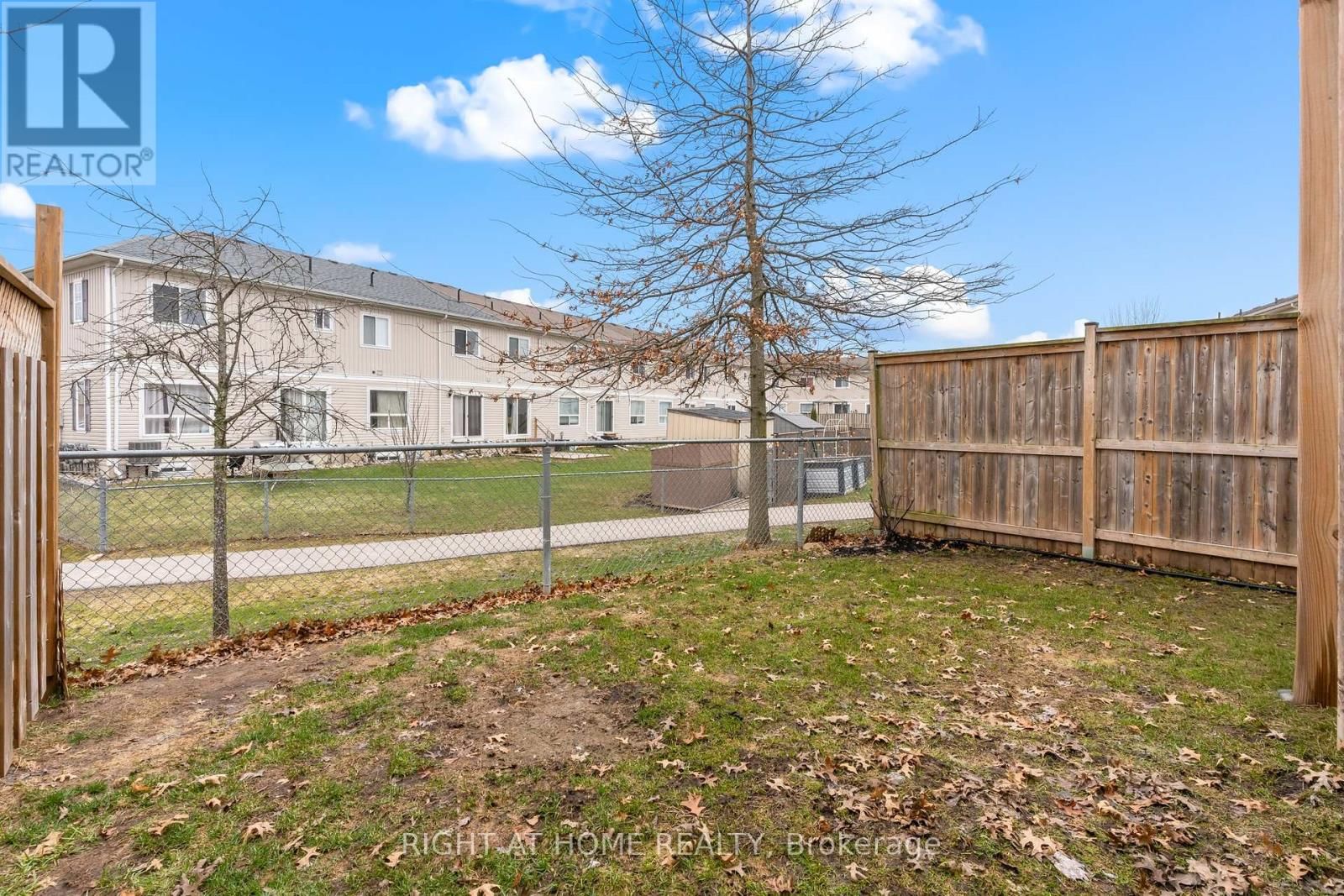 113 - 800 WEST RIDGE BOULEVARD Image 23