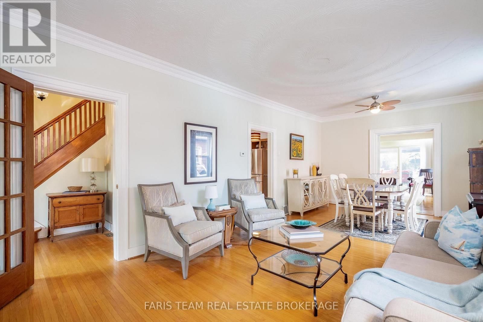 404 MANLY STREET Image 14