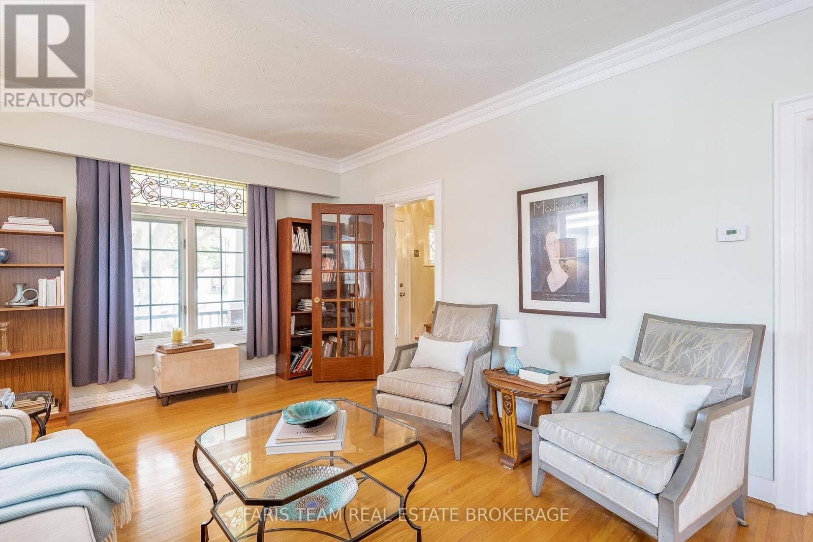 404 MANLY STREET Image 17