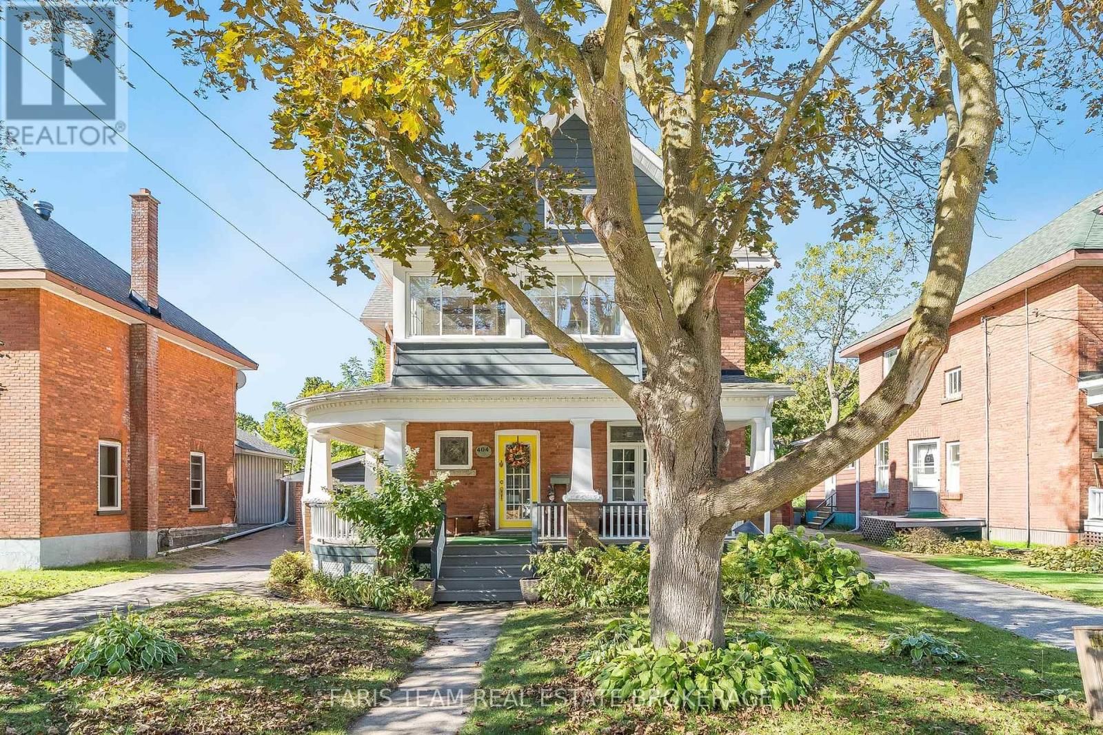 404 MANLY STREET Image 3