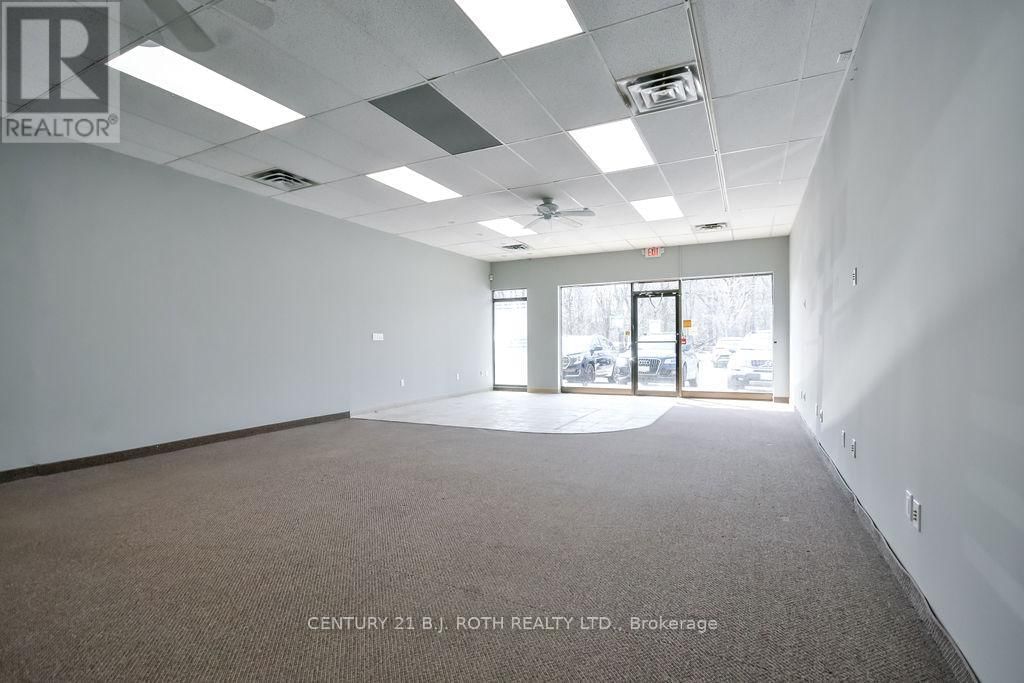 11 - 400 LACLIE STREET Image 6